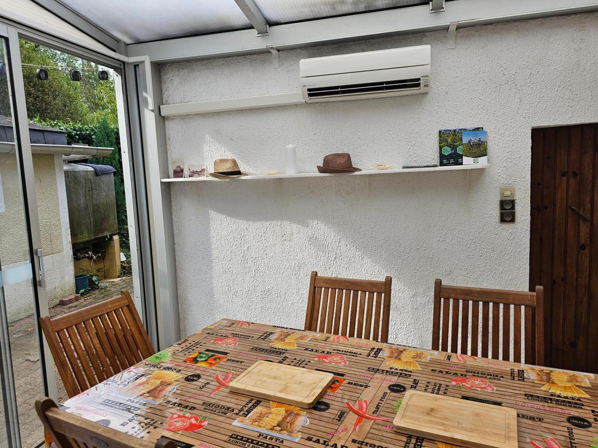 Chambres D'Hotes Les Frerots Lurcy-le-Bourg Exterior foto